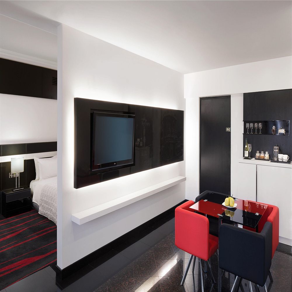 Le Meridien Bangalore Buitenkant foto