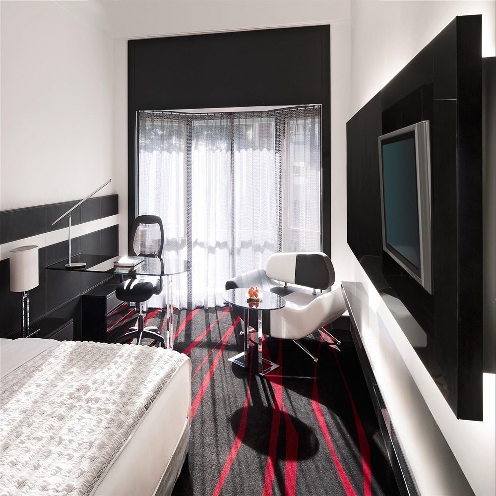 Le Meridien Bangalore Buitenkant foto